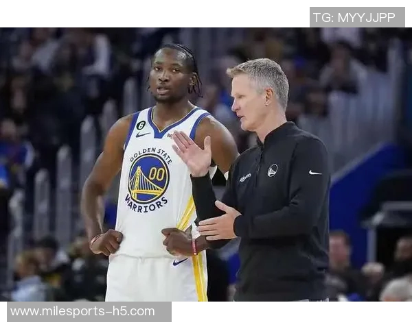 关键时刻波杰姆库明加穆迪未上场科尔暗示下场比赛或将迎来机会 关键时刻波杰姆库明加穆迪未上场科尔暗示下场比赛或将迎来机会